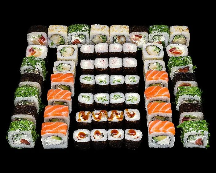 Суши в туле с бесплатной доставкой. Суши в туле с бесплатной доставкой. Роллы ассорти. Ролл колорадо. Кунсей сет.