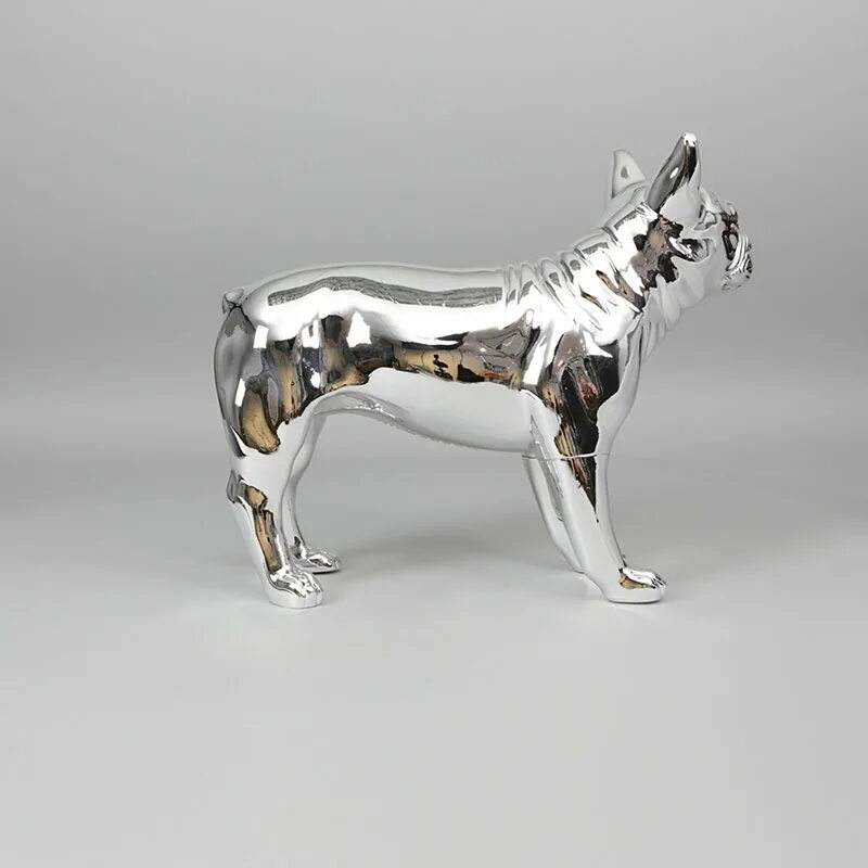 год металлической собаки. фигурки животных из металла. скульптура собаки из металла. серебряный пес. украшение текста золото собака.
