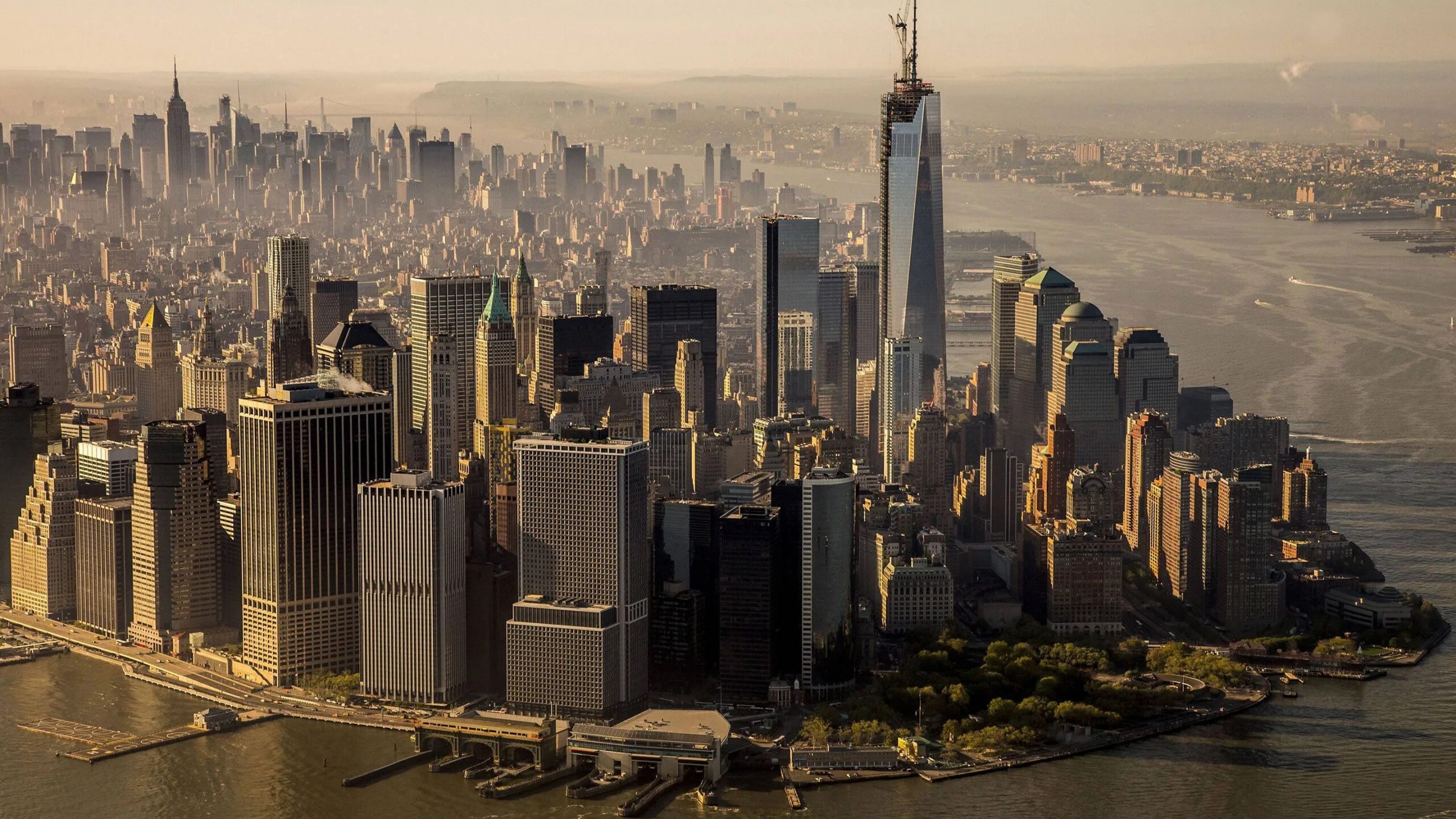 Фильм небоскреб жемчужина в гонконге. Москоу сити небоскребы. Московский деловой центр москва сити. Дц «москва-сити». Лучшие небоскребы.