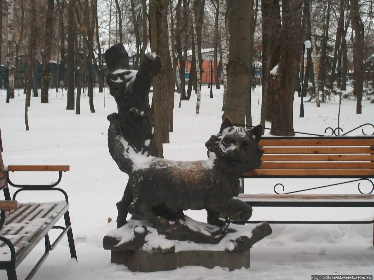 Скульптура «семья» в саранске. Парк скульптур саранск. Парк легенда чистые пруды пенза. Парк скульптур саранск. Парк скульптур саранск.