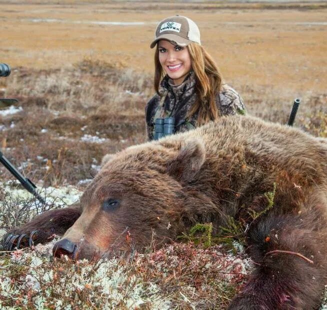Охота на жену полностью. Женщины охотники на медведей.