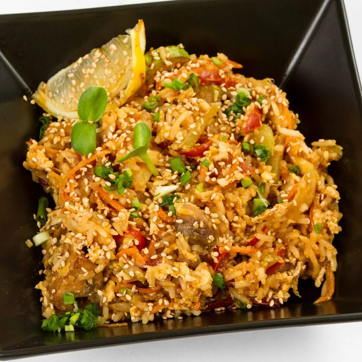 Рис по тайски. Тайский жареный рис. Рис с курицей и овощами по Азиатски. Китайский жареный рис. Как приготовить жареный рис по китайски