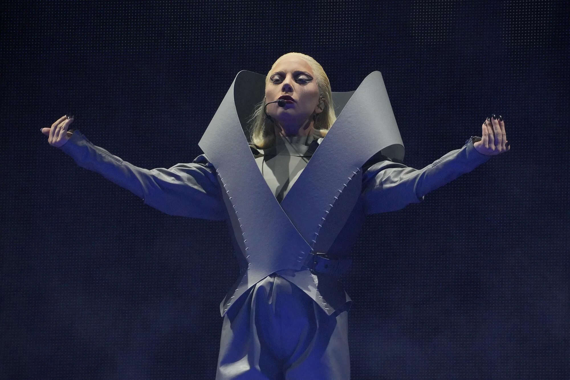 Lady gaga chromatica ball hbo. Lady gaga chromatica ball. Lady gaga chromatica ball hbo. Леди гага 2012 концерт. Lady gaga chromatica tour.