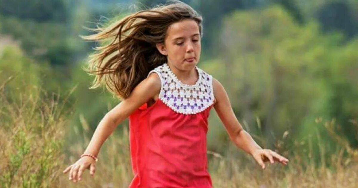 4 года девочке. Фото 10 летней девочки. Девушки 13 15. Девушка 13. 5 years old.