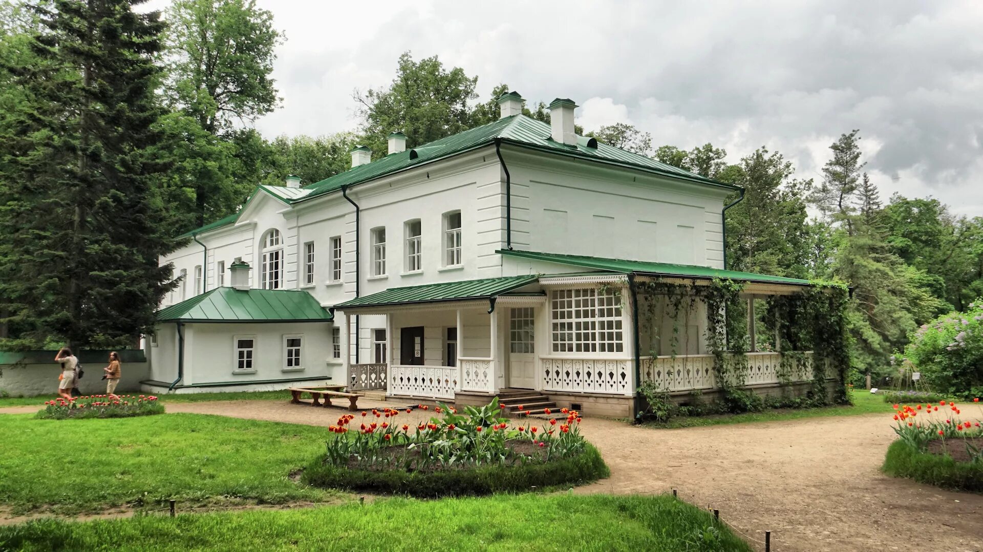 Боровичи льва толстого. Усадьба Ясная Поляна— толстой л.н.. Ясная Поляна Тула Лев толстой. Музей усадьба Толстого Тула. Толстой дом музей Ясная Поляна.