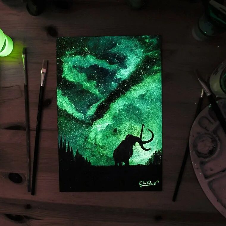 Светящиеся рисунки