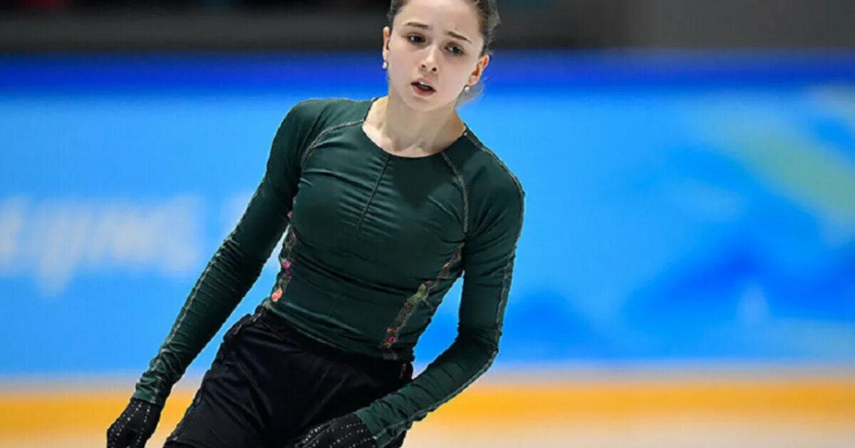 Камила валиева фигуристка пекин 2022. Что случилось с валеевой фигуристкой. Камила валиева. Камила валерьевна валиева 2022 пекин. Камила валиева 2022.