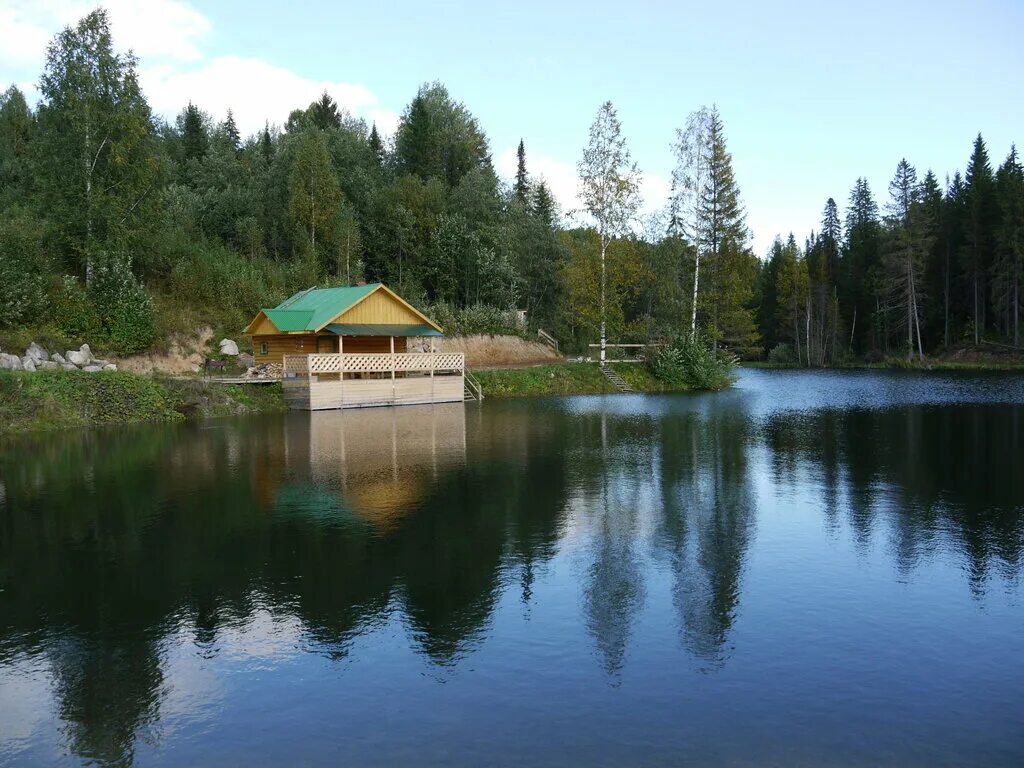 Родники пермский край. База Родник Красновишерск. Турбаза Родники Красновишерск. База отдыха Родники Красновишерск.