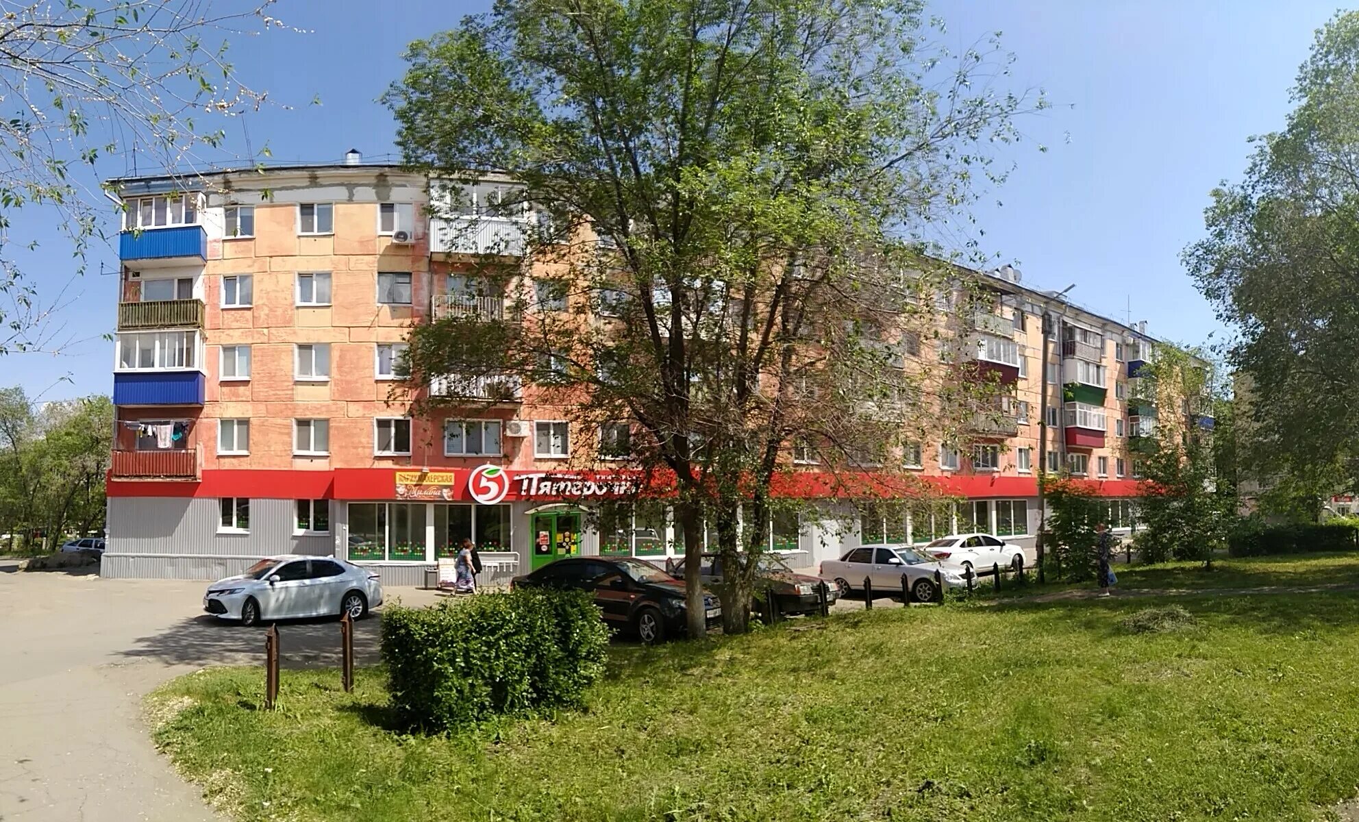 Пятилетка сызрань. Пятилетка сызрань. Старый вокзал в сызрани. Пятилетка сызрань. Речной сухогруз шестая пятилетка.