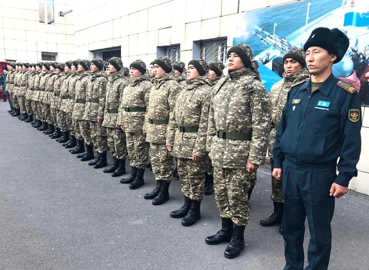 Данное время в казахстане. Призыв в армии в Казахстане. Форма армии Казахстана. Казахстанские срочники. Срочная служба в Казахстане.