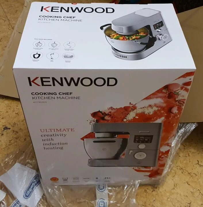 Kenwood cooking цена. Kenwood 9040s. Kenwood Cooking Chef kcc9040s. Кухонная машина Kenwood Cooking Chef kcc9040s. Kenwood Cooking Chef 9040.