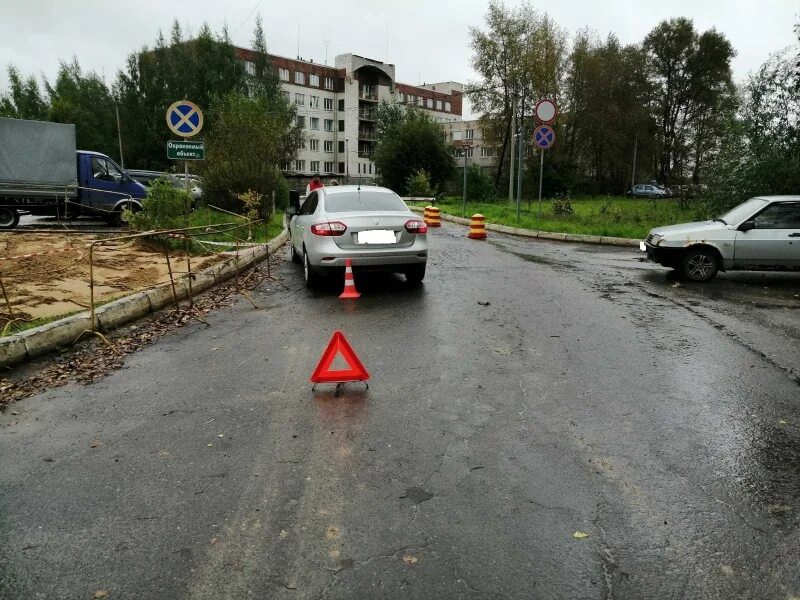 Новости вологды вчера. Происшествия вологда сегодня свежие. Происшествия вологда сегодня свежие. Авария в вологодской обл. Авария на герцена вологда.