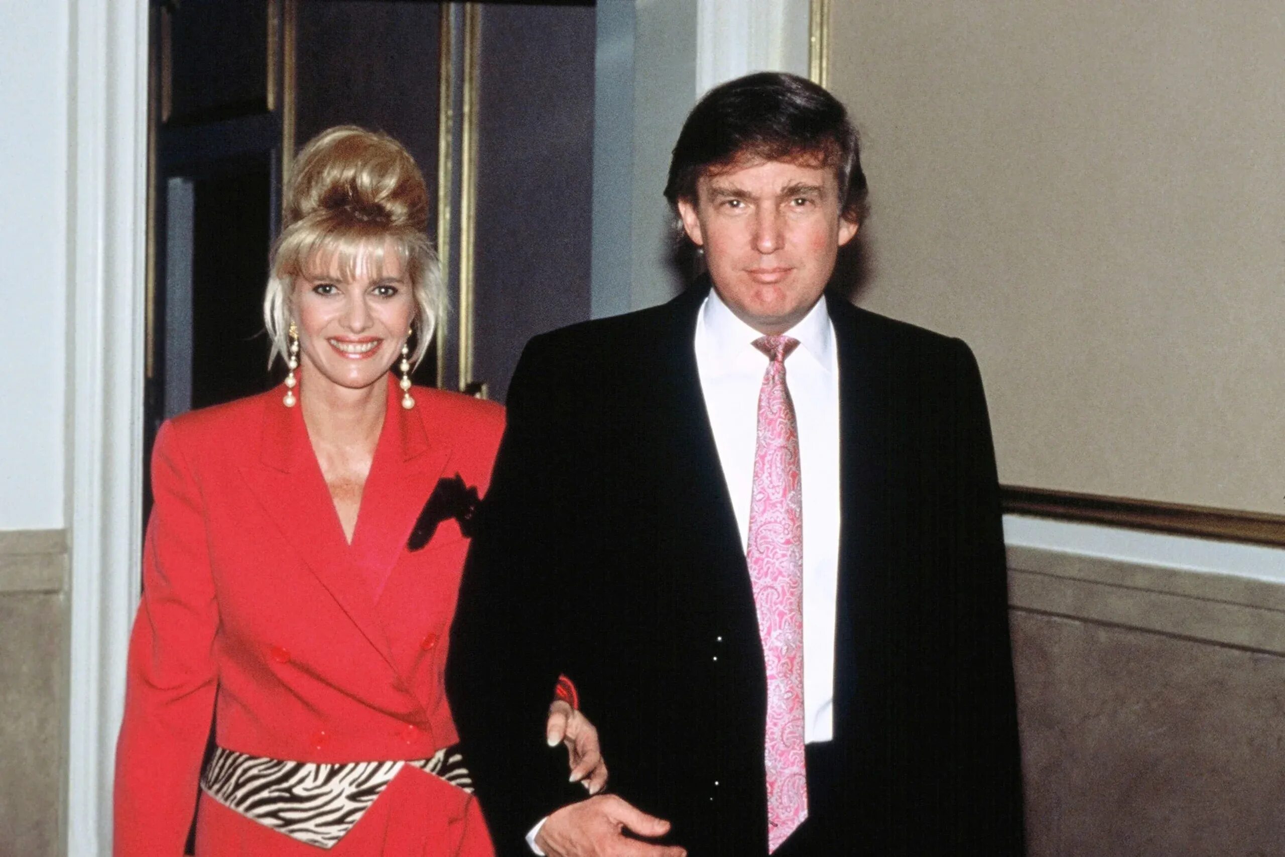 Иванка трамп причина смерти. Ивана Мари Трамп 1992. Ivana Zelnickova Trump в молодости. Ивана Мари Трамп в молодости.