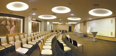 Зал для посетителей