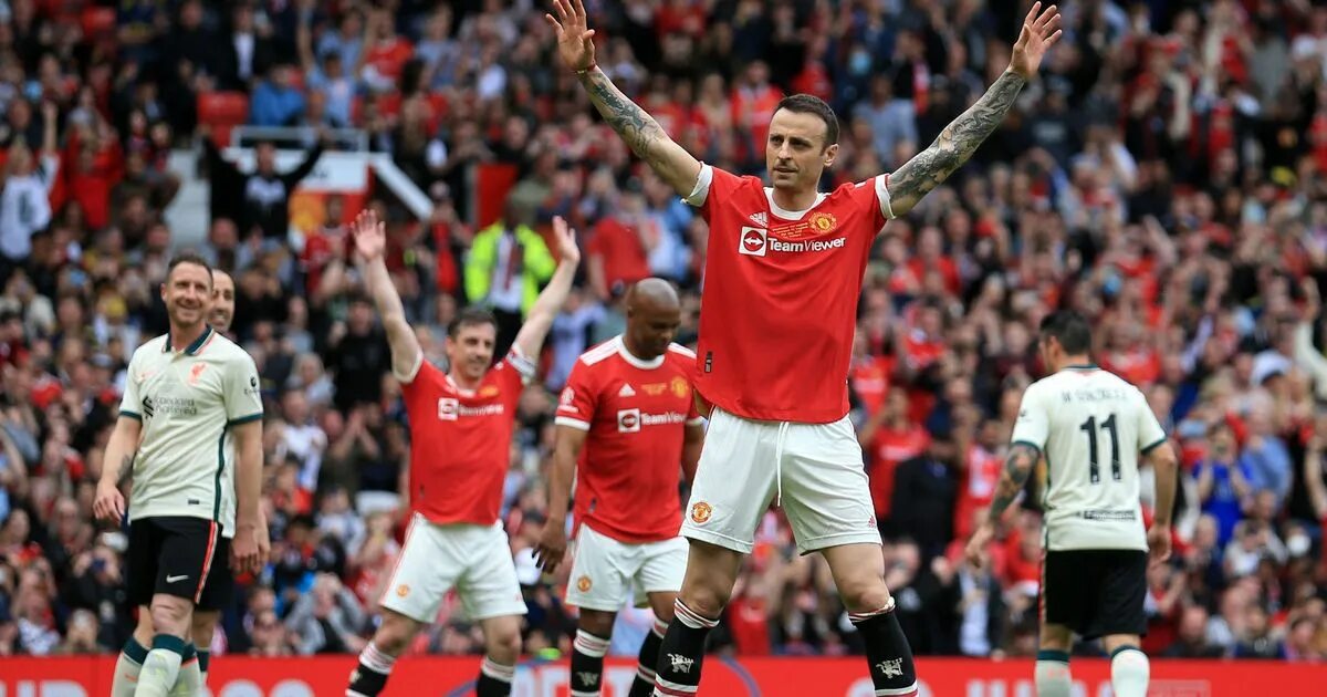 Порту ман юнайтед. Бербатов манчестер юнайтед. man utd squad 2025. антони манчестер юнайтед. райн гиггс манчестер юнайтед.
