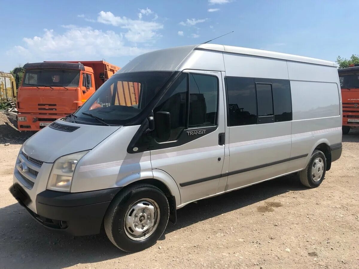 Форд транзит бу москва. Ford Transit 2013 года. Ford Transit 2013 Грузопассажирский. Форд Транзит микроавтобус 2013 год. Ford Transit 2008 полугрузовой.