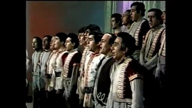 Джан армения слушать. Лакоча. Эдо барсегян. Джан армения. Джан на армянском.