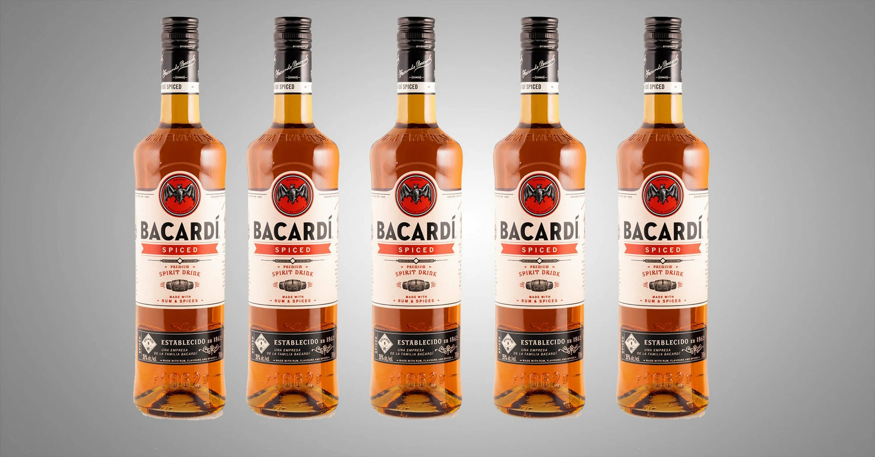 Бакарди италия песня. Ром бакарди спайси. Пряный Ром Spiced Bacardi. Бакарди Спейсайд. Бакарди Блэк спайси.