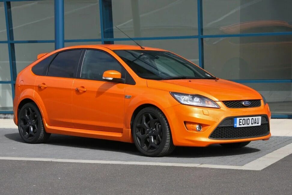 Ford focus sedan 2018. Ford focus 2 2011. Ford focus 2 хэтчбек. Форд фокус д. Форд фокус 2 рестайлинг хэтчбек 2010.