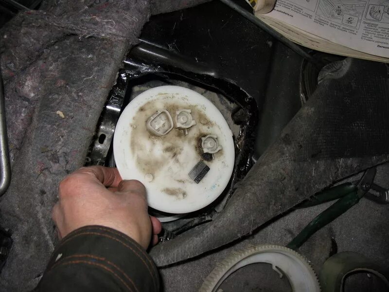 Toyota land cruiser не заводится