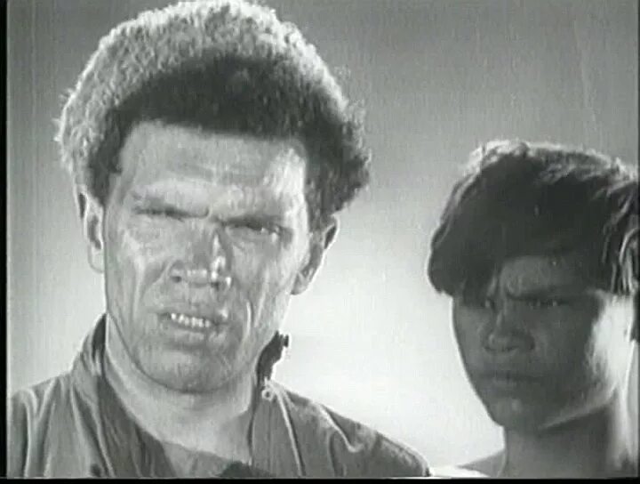 Николай экк путевка в жизнь. Йыван кырла мустафа фильм. Путевка в жизнь николая экка 1931. Путевка в жизнь роли. Михаил жаров в фильме путевка в жизнь.