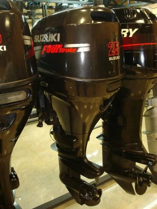 Мотор сузуки 25. Suzuki df 250. Мотор сузуки 25. Suzuki df 25 twin. Suzuki df25 характеристики.