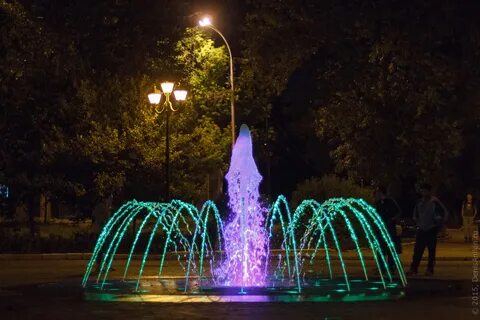 Фото фонтана в парке
