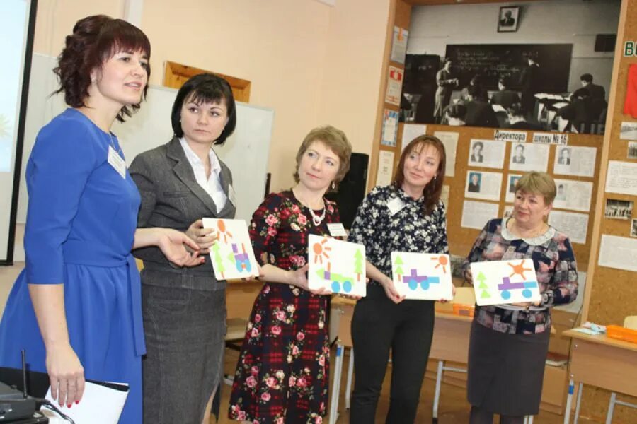 Логотип усзн еманжелинского района. Сайт управления образования еманжелинского муниципального района. Грицек в администрации еманжелинского. Гороно еманжелинск. Образование еманжелинск.