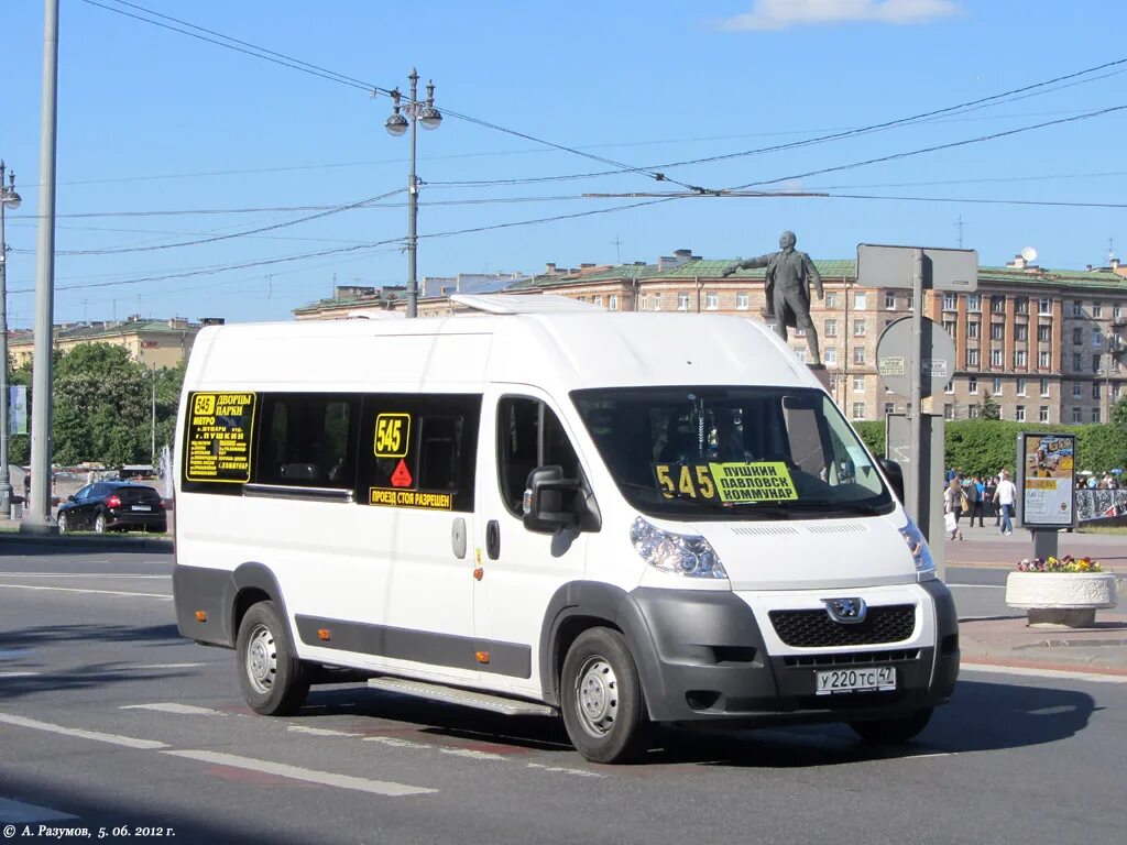 Автобус 545 маршрут. Irito boxer l1h1m1. irito boxer l4h2 (z8p) салон. 545 маршрут. маршрутка 545 спб.