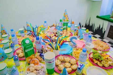 Детский стол на день рождения фото