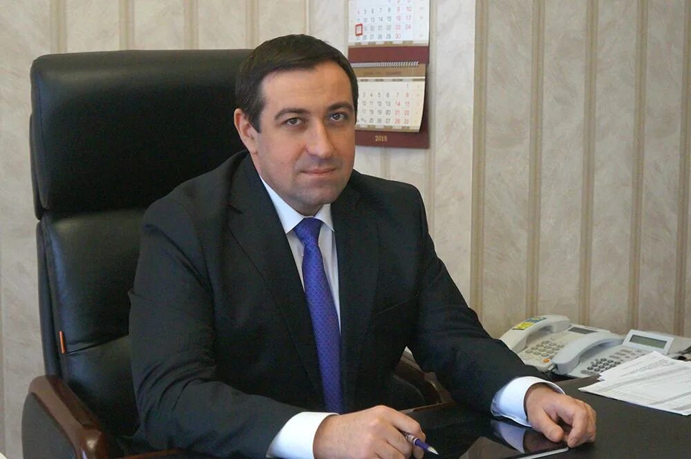 Министр здравоохранения республики кбр. Шетова ирма мухамедовна помощник министра. Минздрав кбр. Тарчокова фатима минздрав кбр. Калибатов рустам михайлович министр.