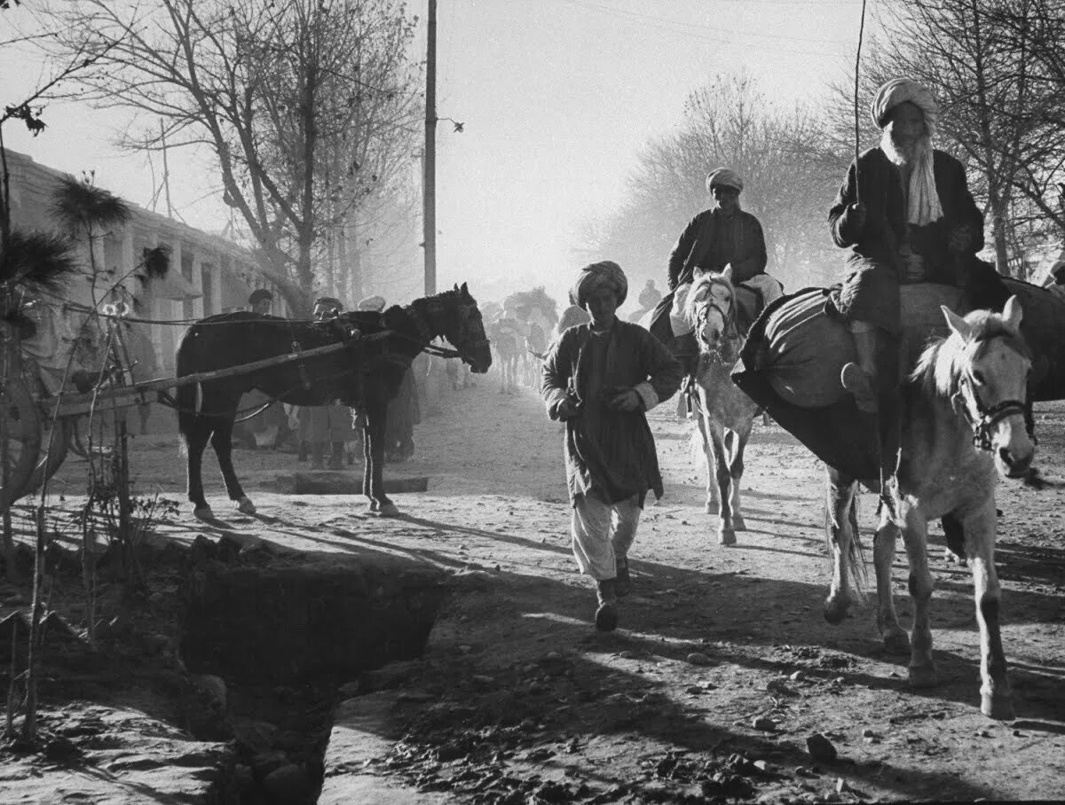 1963 го