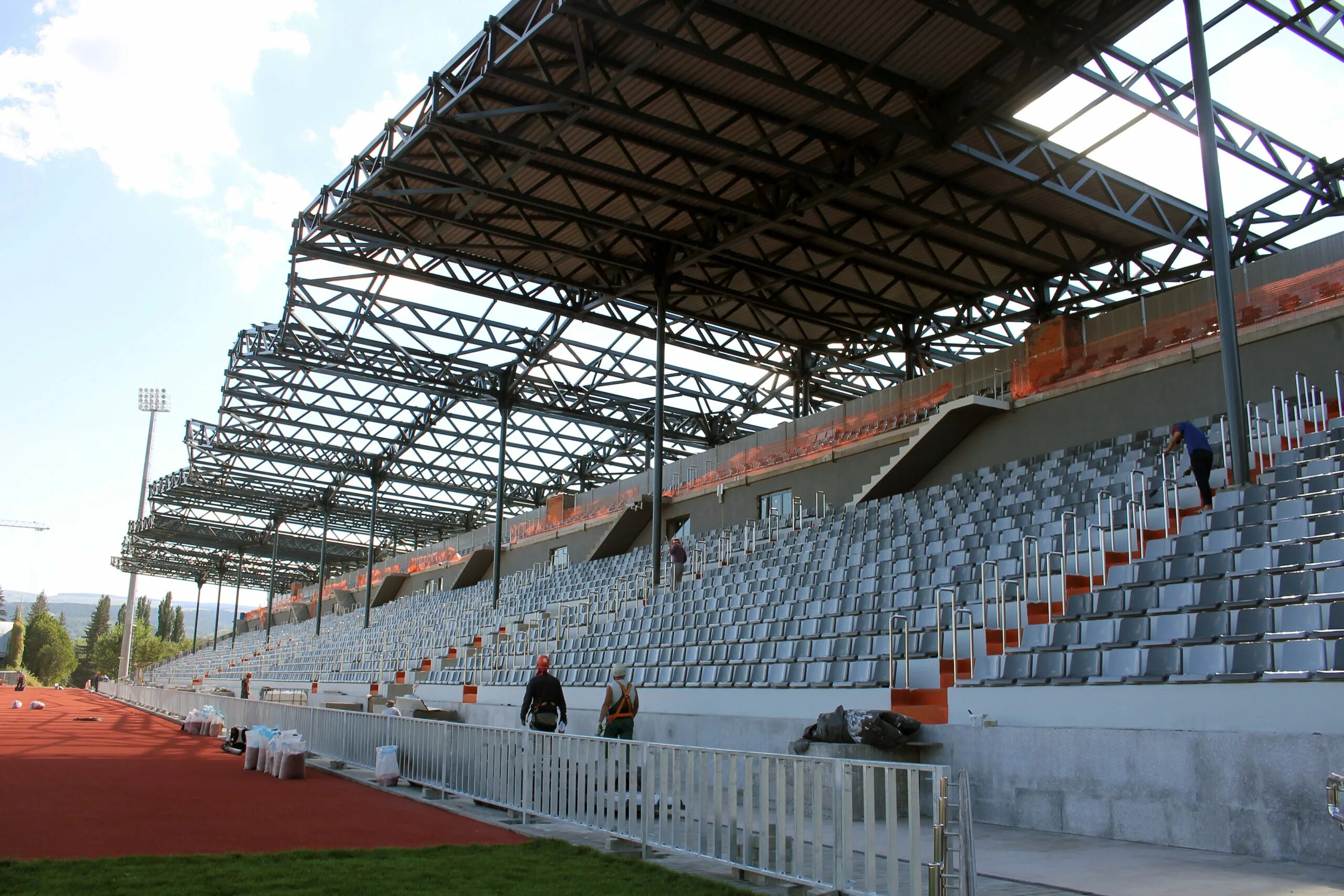 Реконструкция спорт. Кисловодск стадион Олимпийский. ФГБУ Юг спорт Кисловодск. Кисловодск Спортбаза. Кисловодск спортивная база Юг спорт.