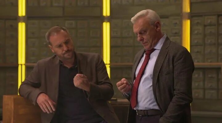 Довольно сложные дела сериал. Насим педрад. Адский клуб очень странные дела. Довольно сложные дела 2021. Довольно сложные дела 2021.