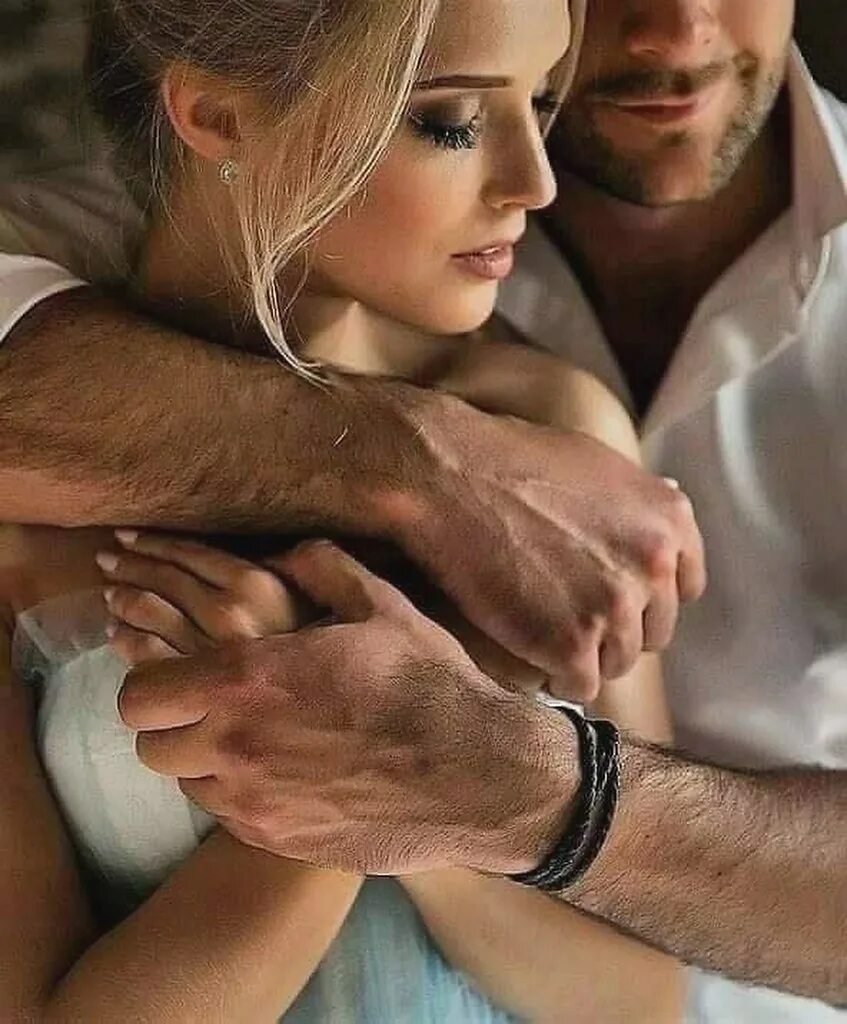 Твоя любовь поддерживает меня. Нежный мужчина. Твоя любовь поддерживает меня. Морская романтика. Твоя любовь поддерживает меня.