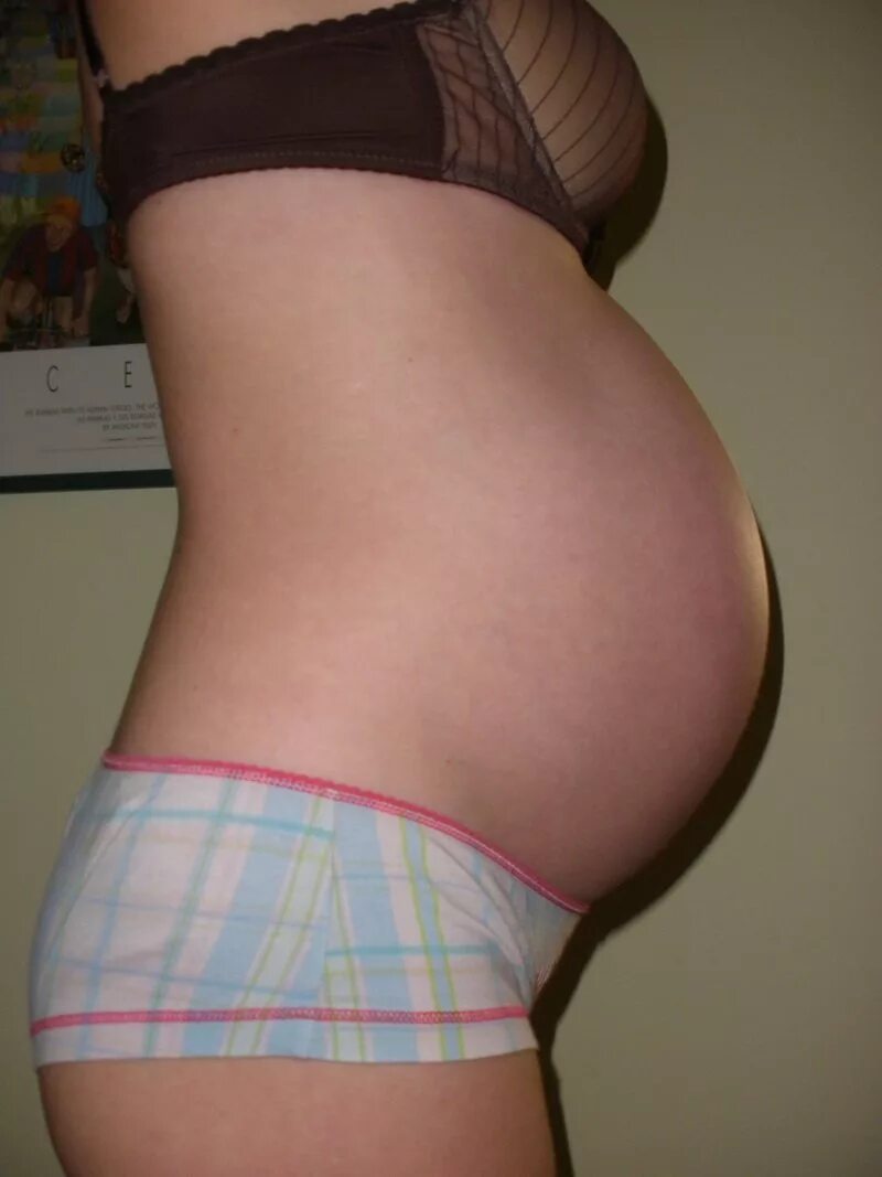 40 недель 14 неделя. Живот на 13-14 неделе. Живот на 14 неделе беременности.