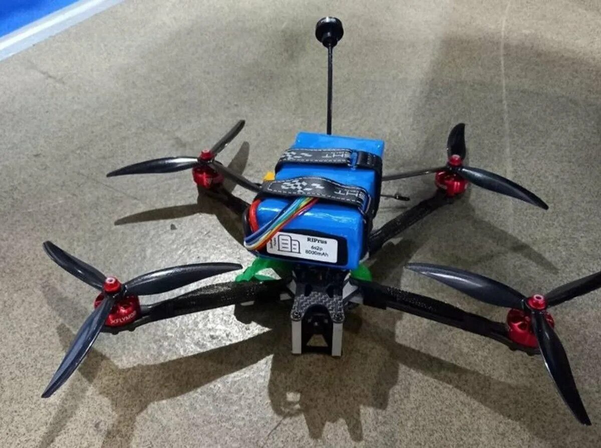 Ara fpv. Fpv дроны камикадзе. дрон fpv kamikaze. fpv-дронов. вт-40 дрон камикадзе.