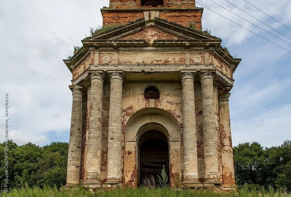 Церковь николая чудотворца тульская область. Заброшенные усадьбы и церкви тульской области. Церкви тульской губернии. Церкви тульской губернии. С барыково тульская.