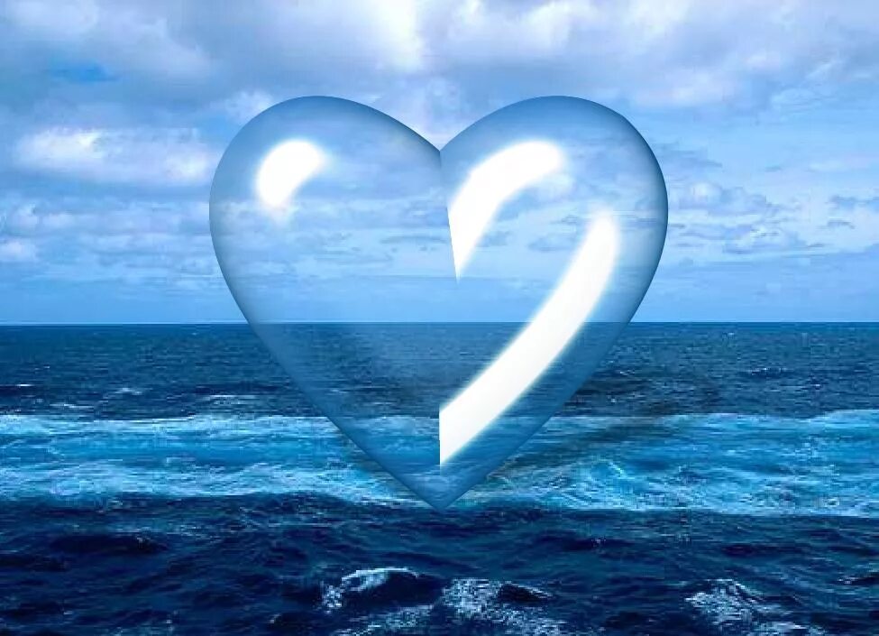 В сердце моря. Сердце океана. Море сердечек. Океан любви.