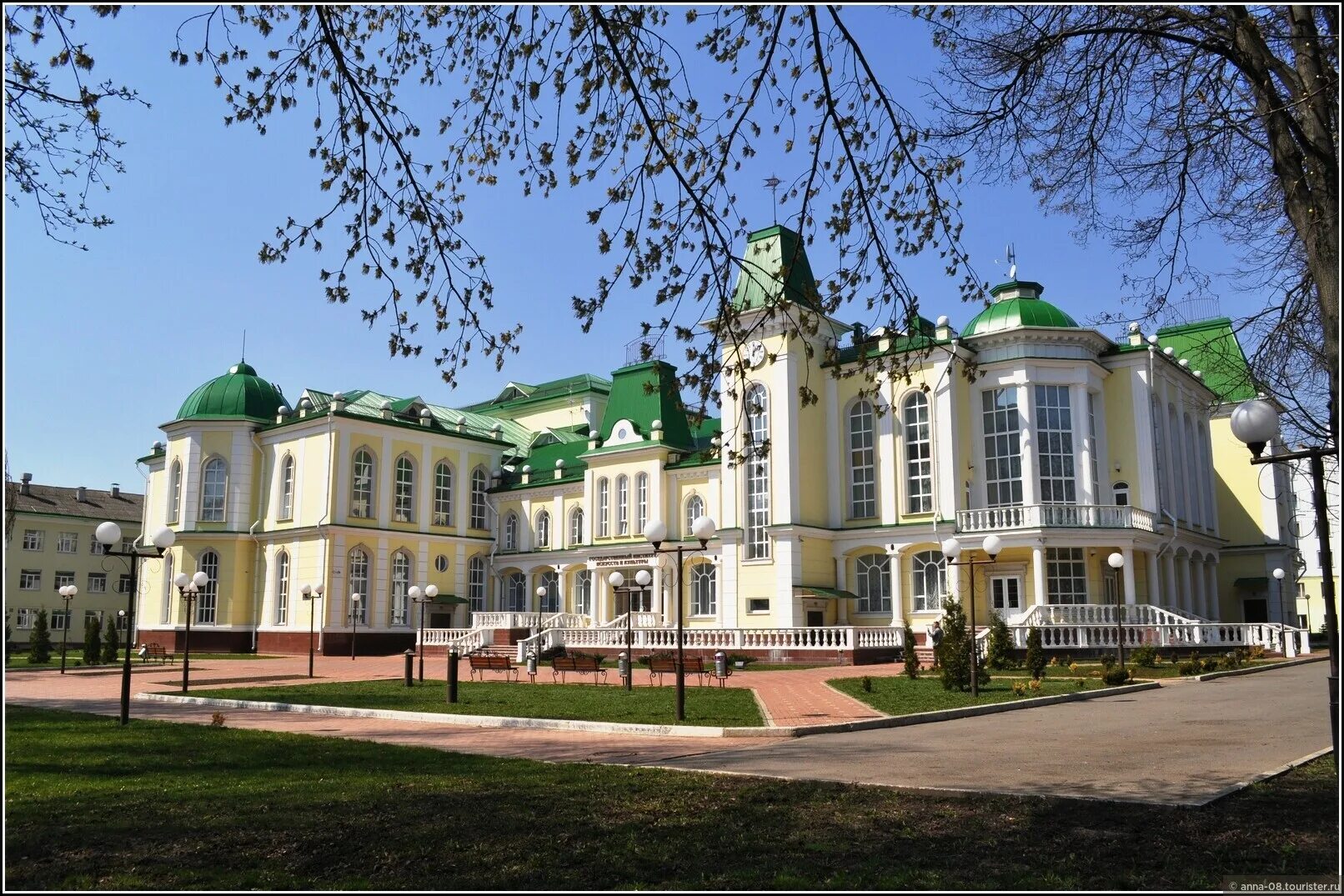 Огик орловский государственный институт культуры. Город орёл институт культуры. Институт культуры орёл. Искусство институт орел. Орел.
