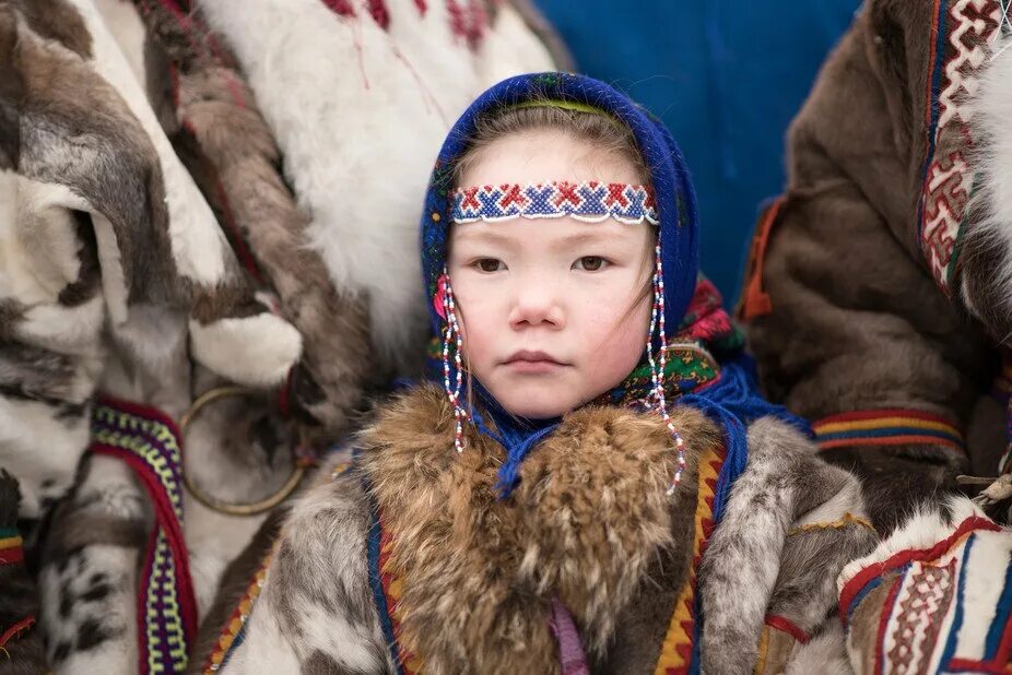 Народы ямало ненецкого автономного. Ненцы Ханты манси. Селькупы ненцы. Ханты, манси, Коми, селькупы, ненцы. Народы севера ненцы.