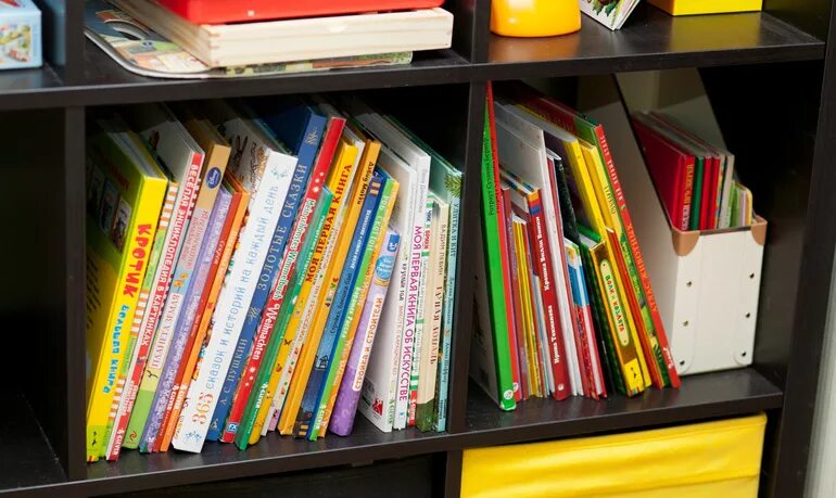 домашняя детская библиотека. домашняя детская библиотека. читальная комната. домашняя детская библиотека. домашняя детская библиотека.