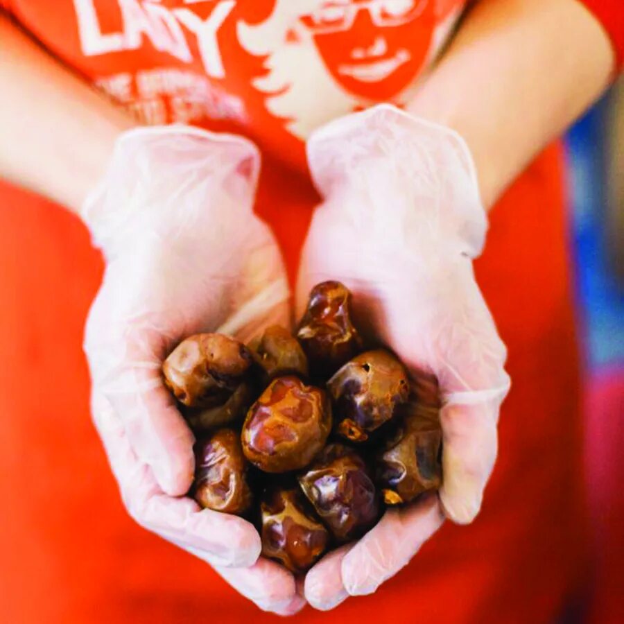 Eat dates. Eat dates