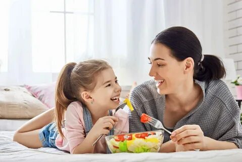 Eat first mom