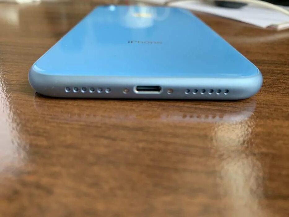Iphone xr разъем. Iphone xr разъём. айфон хр разъем. гнездо айфона xr. разъём на айфон хр.