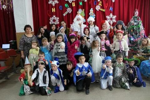 Новогодний утренник в 1 классе