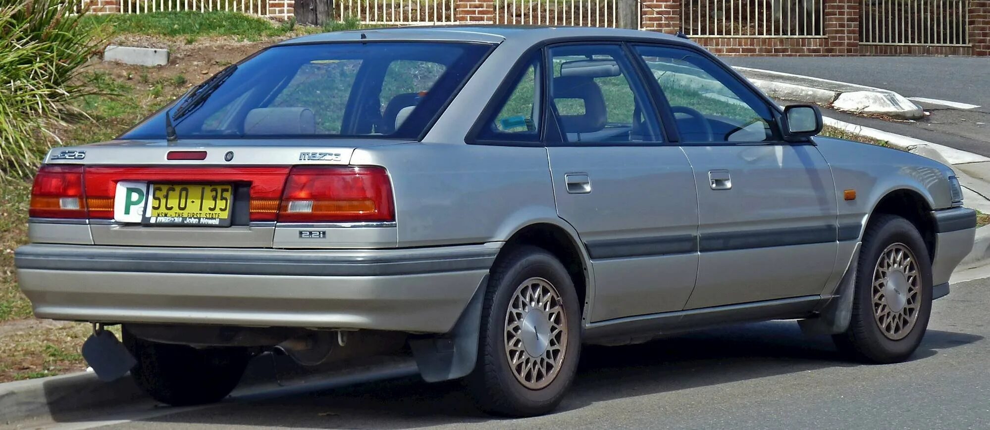 Mazda 626 GD 1990. Mazda 626 III. Мазда 626 1991 хэтчбек. Mazda 626 хэтчбек 1990. Мазда 626 хэтчбек