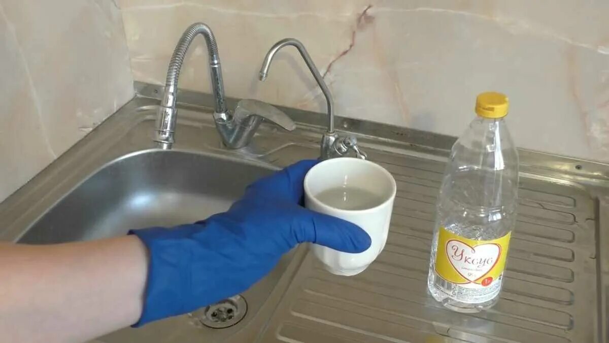 Чем растворить пробку