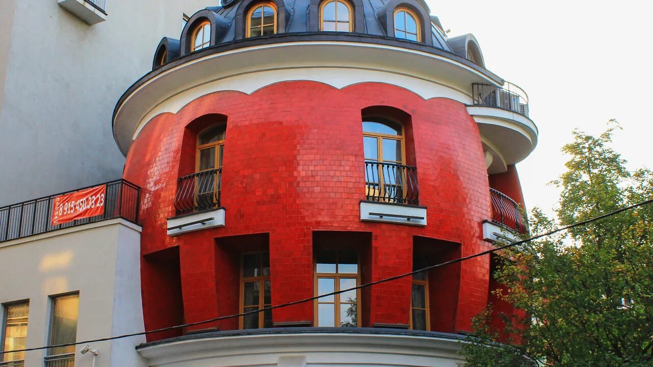 дом филатова на остоженке. дом-яйцо на улице машкова. москва высотка на красных воротах. сталинские высотки в москве. москва улица большая никитская посольство бразилии.