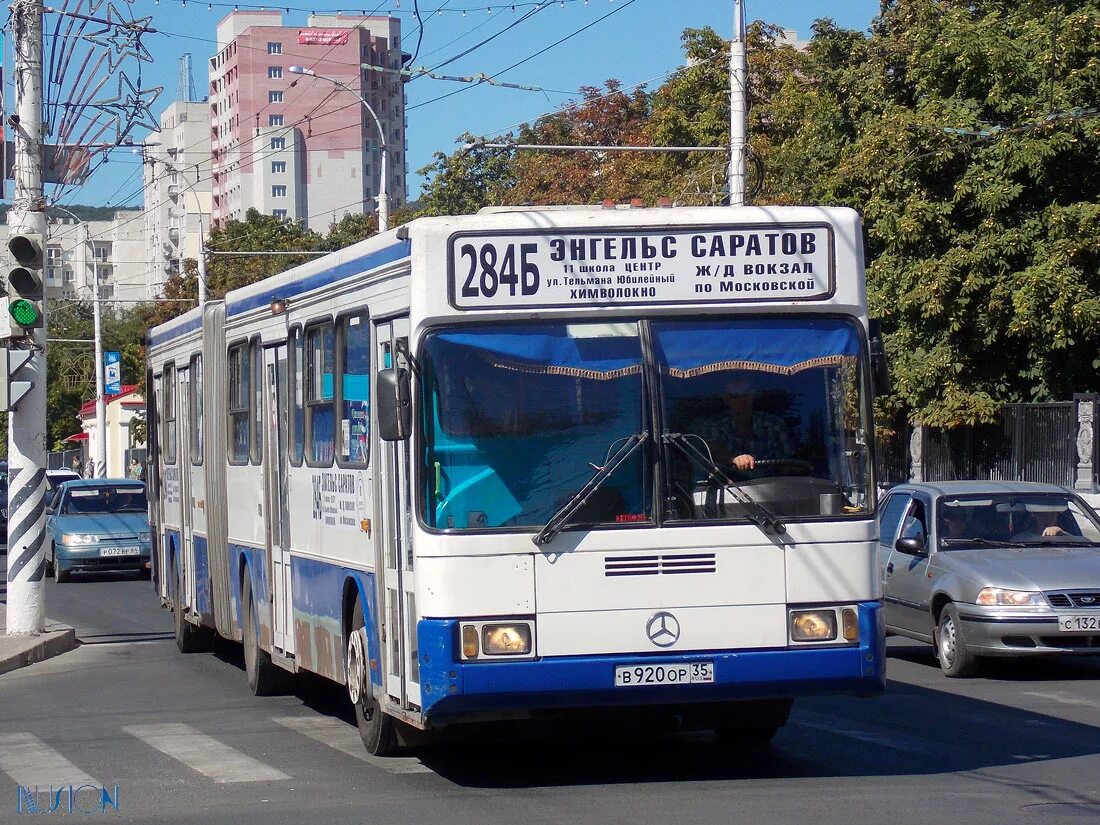 Сколько автобусов в саратове